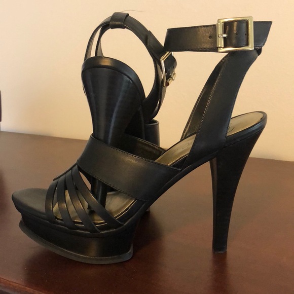 Fergie Black Leather Platform Sandals Sz8 - Picture 6 of 7